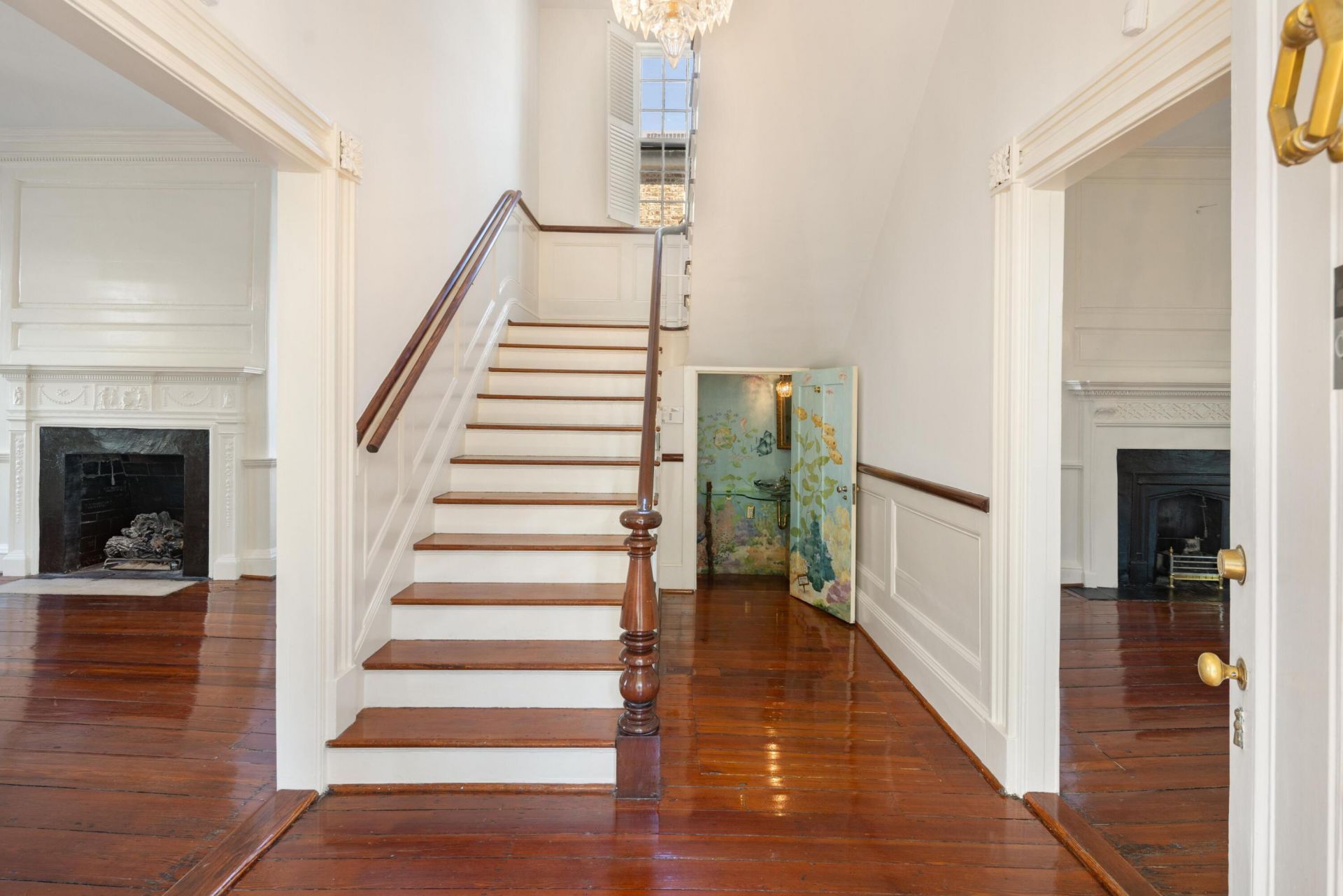 54 King Street Photo 13