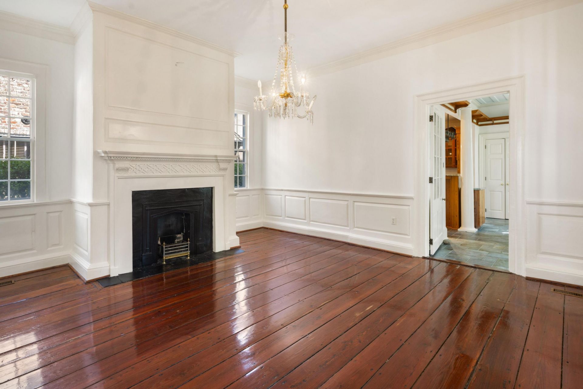 54 King Street Photo 17