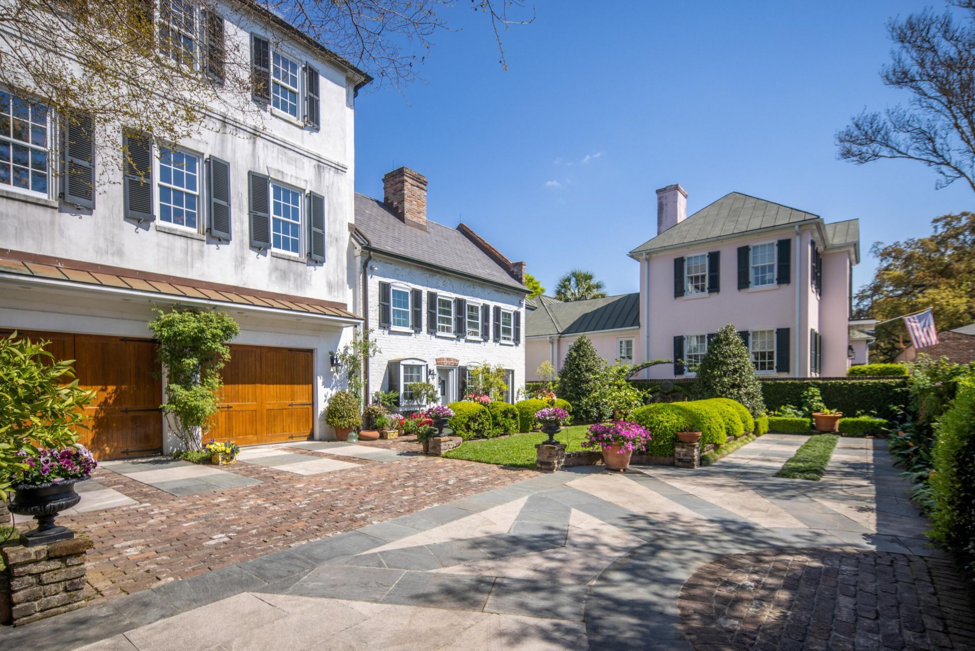 54 King Street Photo 21