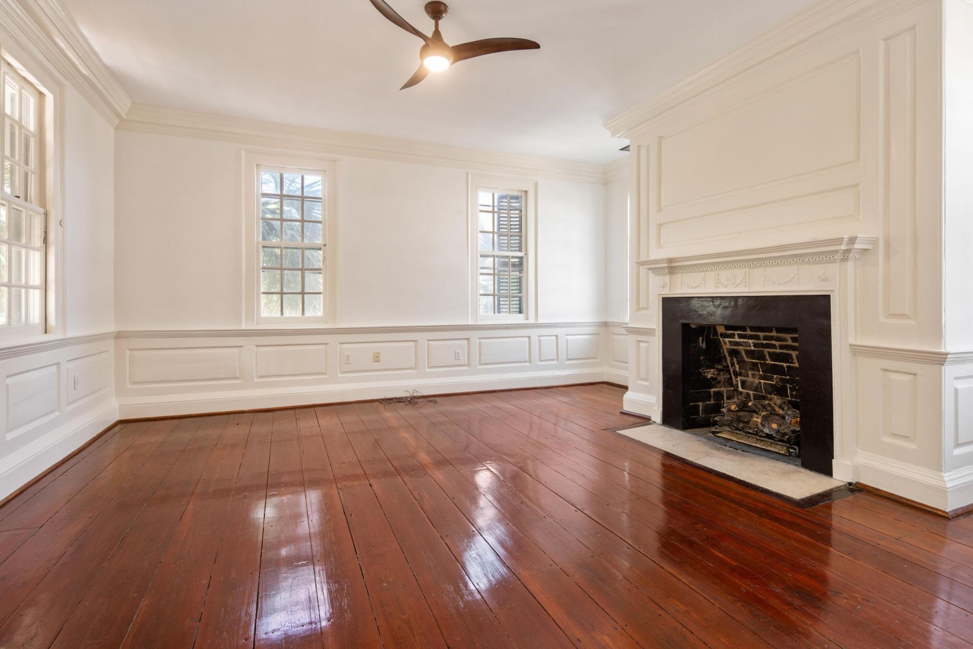 54 King Street Photo 29