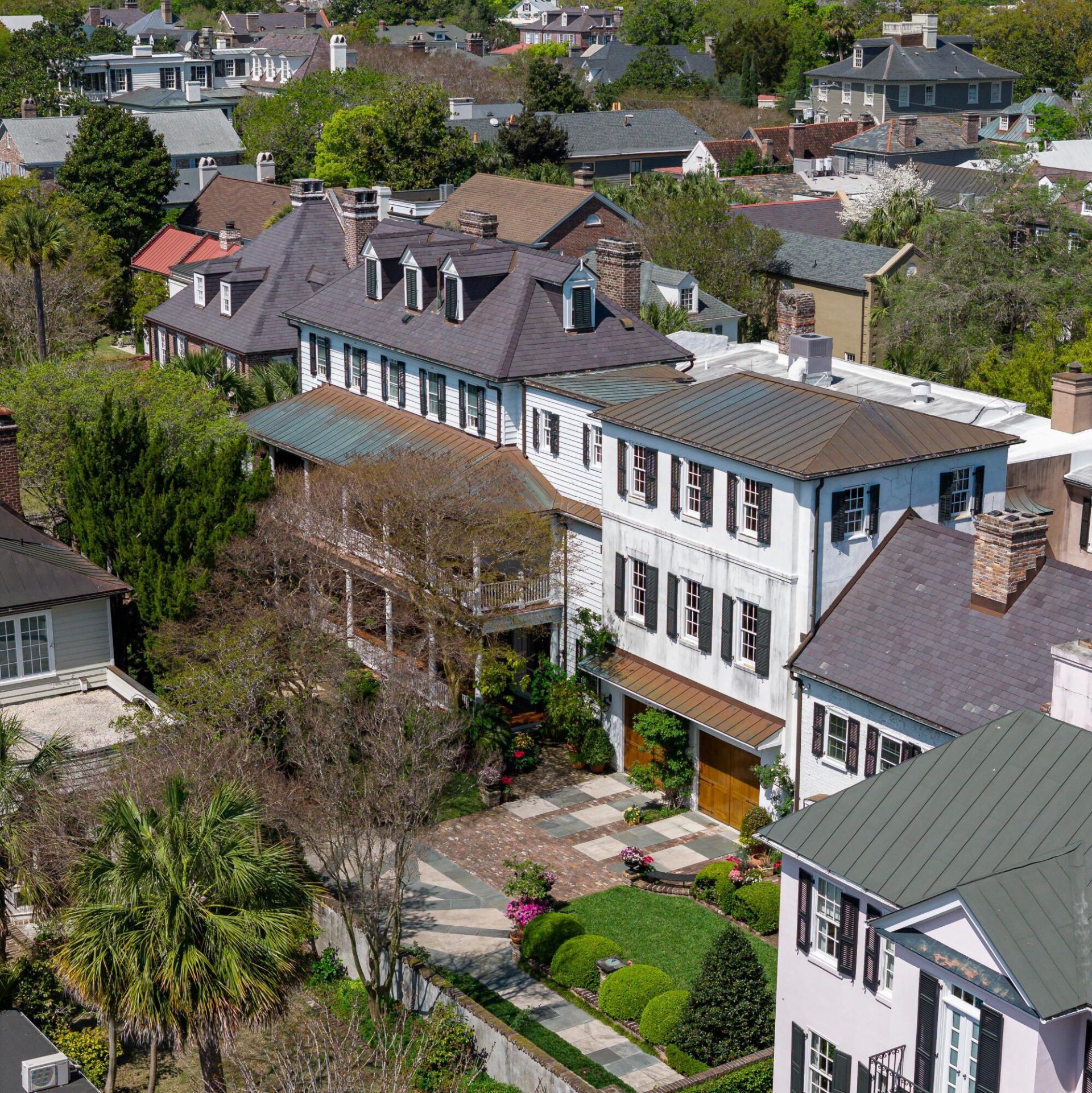 54 King Street Photo 60