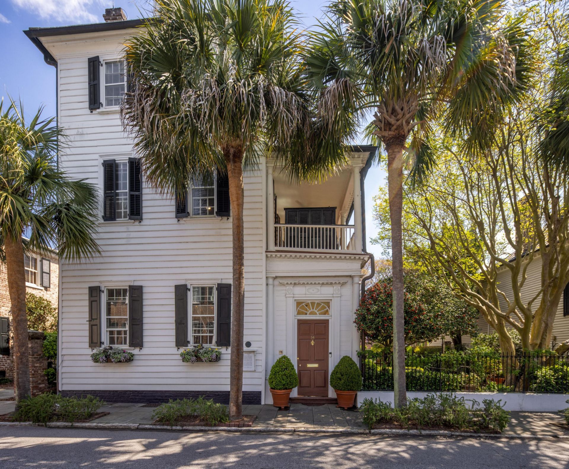 54 King Street Photo 8