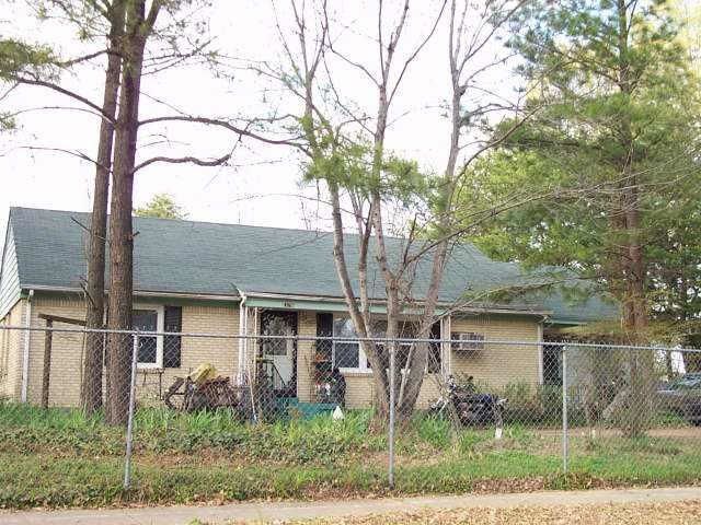 5010 LARKWOOD DR Memphis, TN 38118