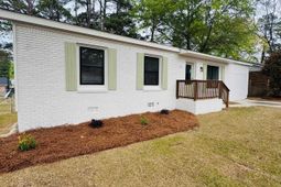 5711 Miramar Drive  photo 4