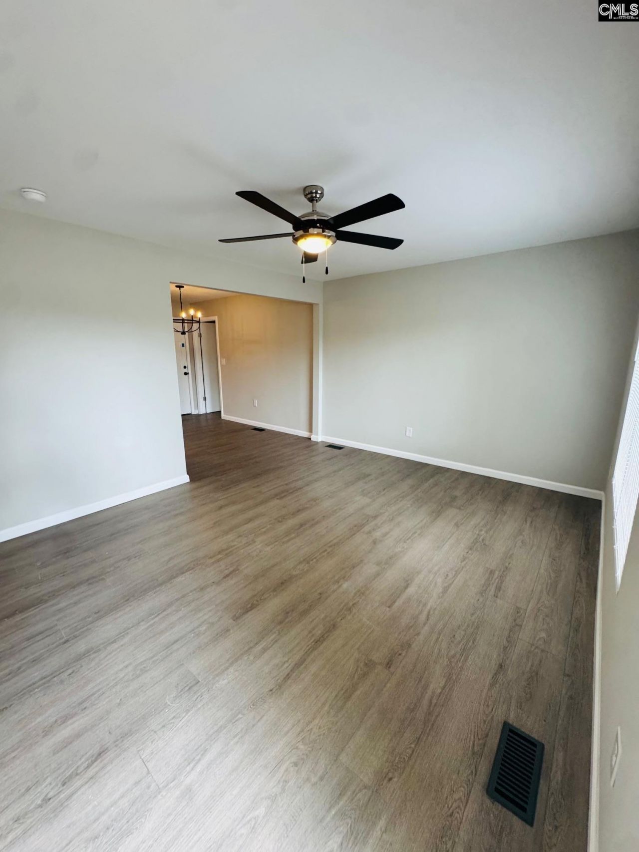 5711 Miramar Drive  Photo 6