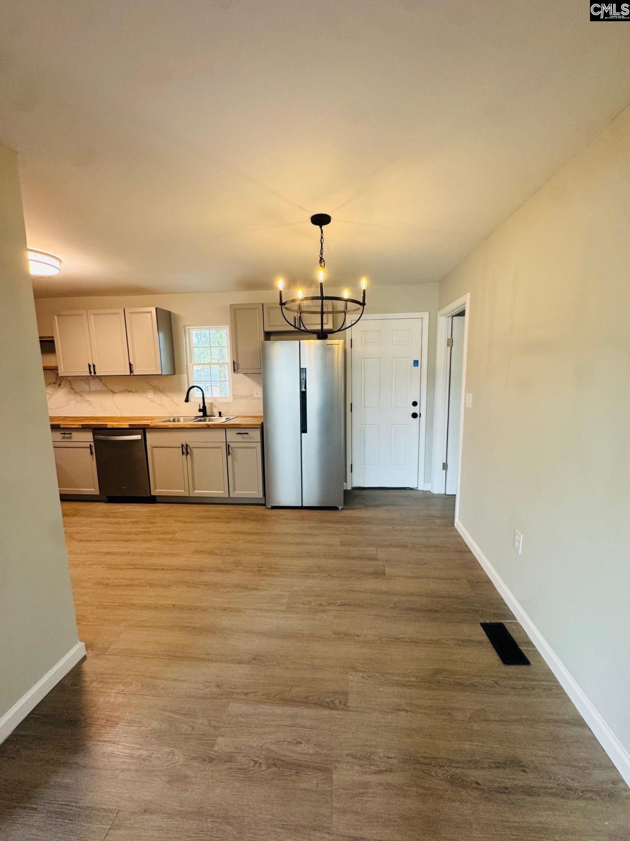 5711 Miramar Drive  Photo 8