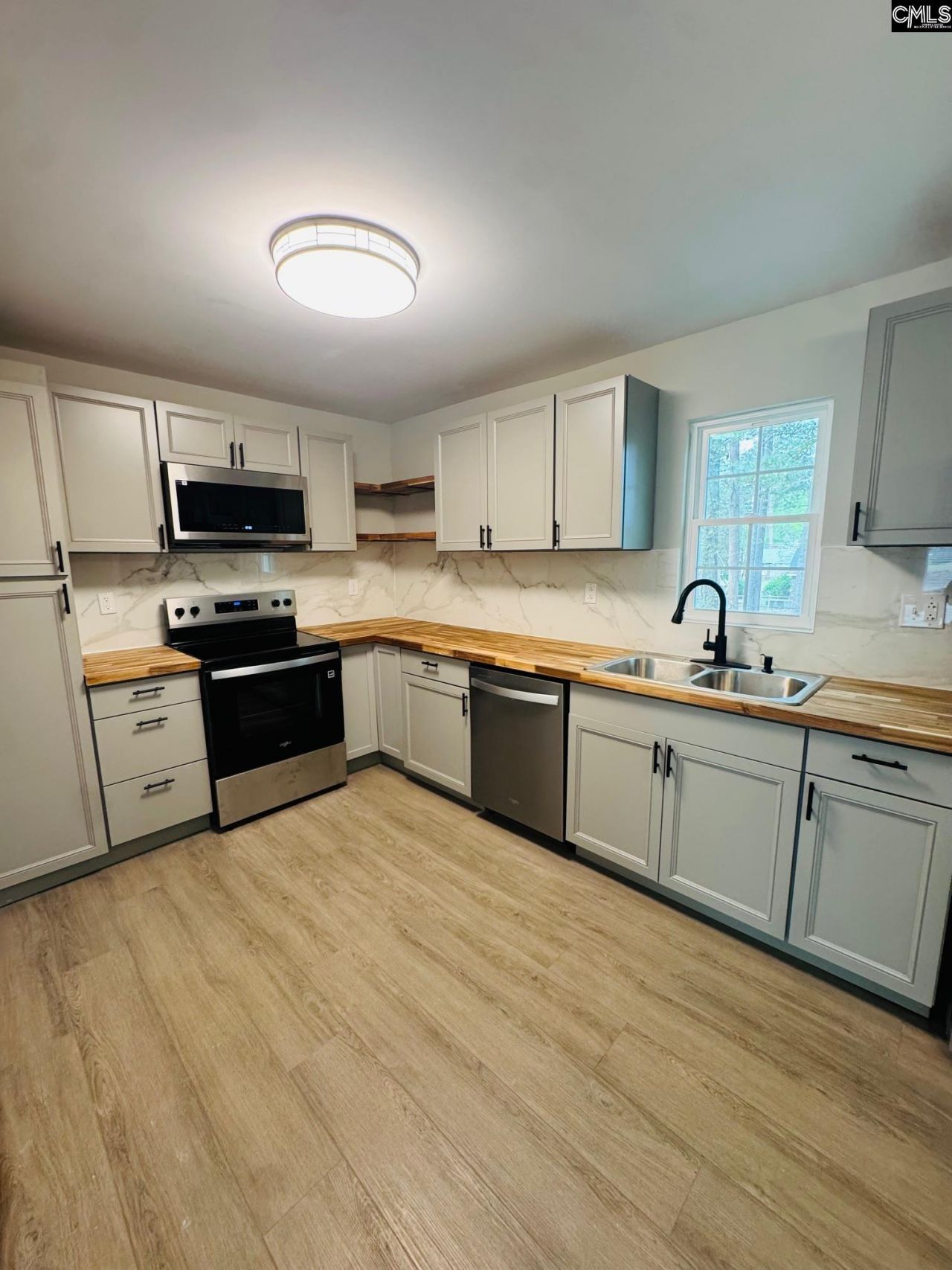 5711 Miramar Drive  Photo 9