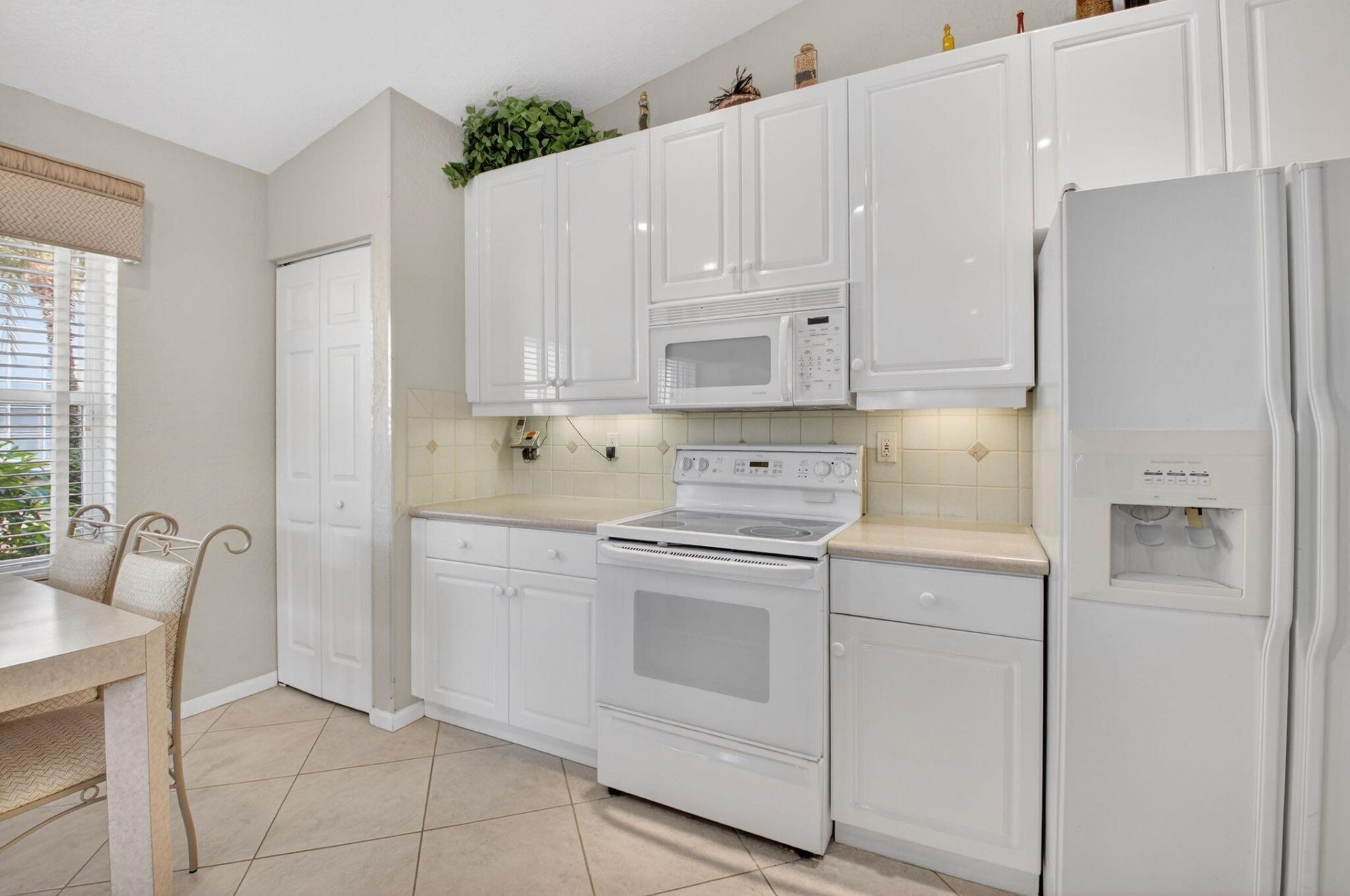 6838 Castlemaine Avenue, Boynton Beach, FL 33437 Photo