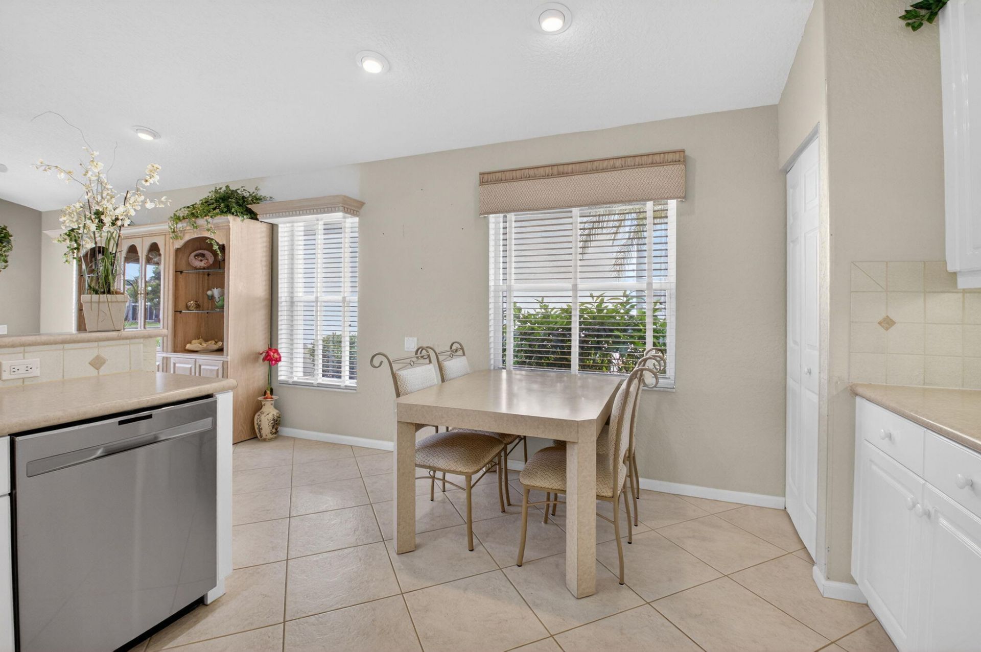 6838 Castlemaine Avenue, Boynton Beach, FL 33437 Photo