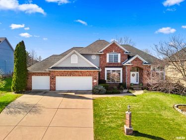 4330 W LONGMEADOW Court, Peoria, IL 61615