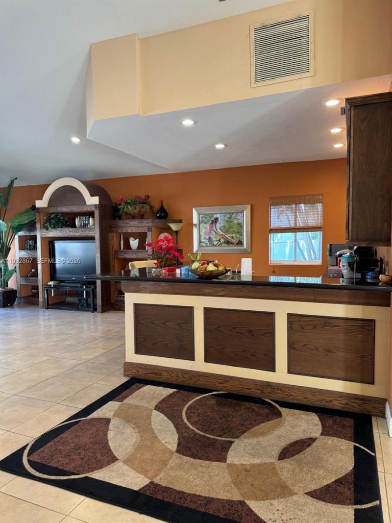 5760 Rock Island Rd , Unit 304, Tamarac, FL 33319 Photo