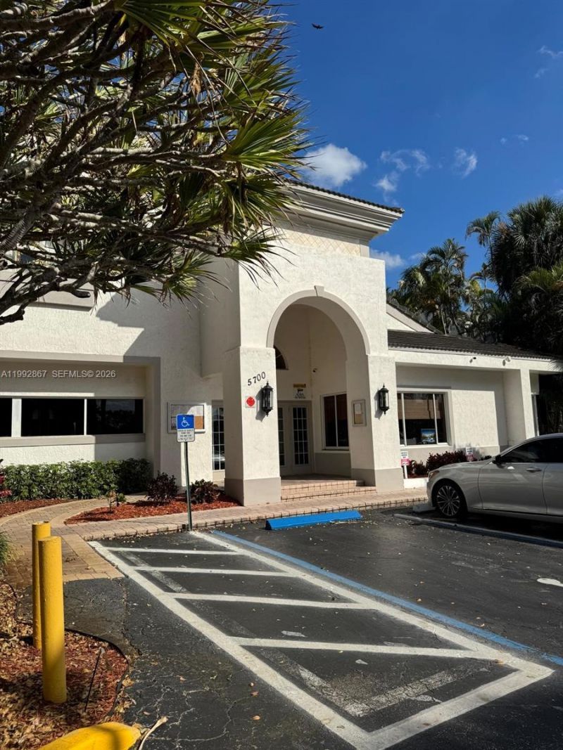 5760 Rock Island Rd , Unit 304, Tamarac, FL 33319 Photo