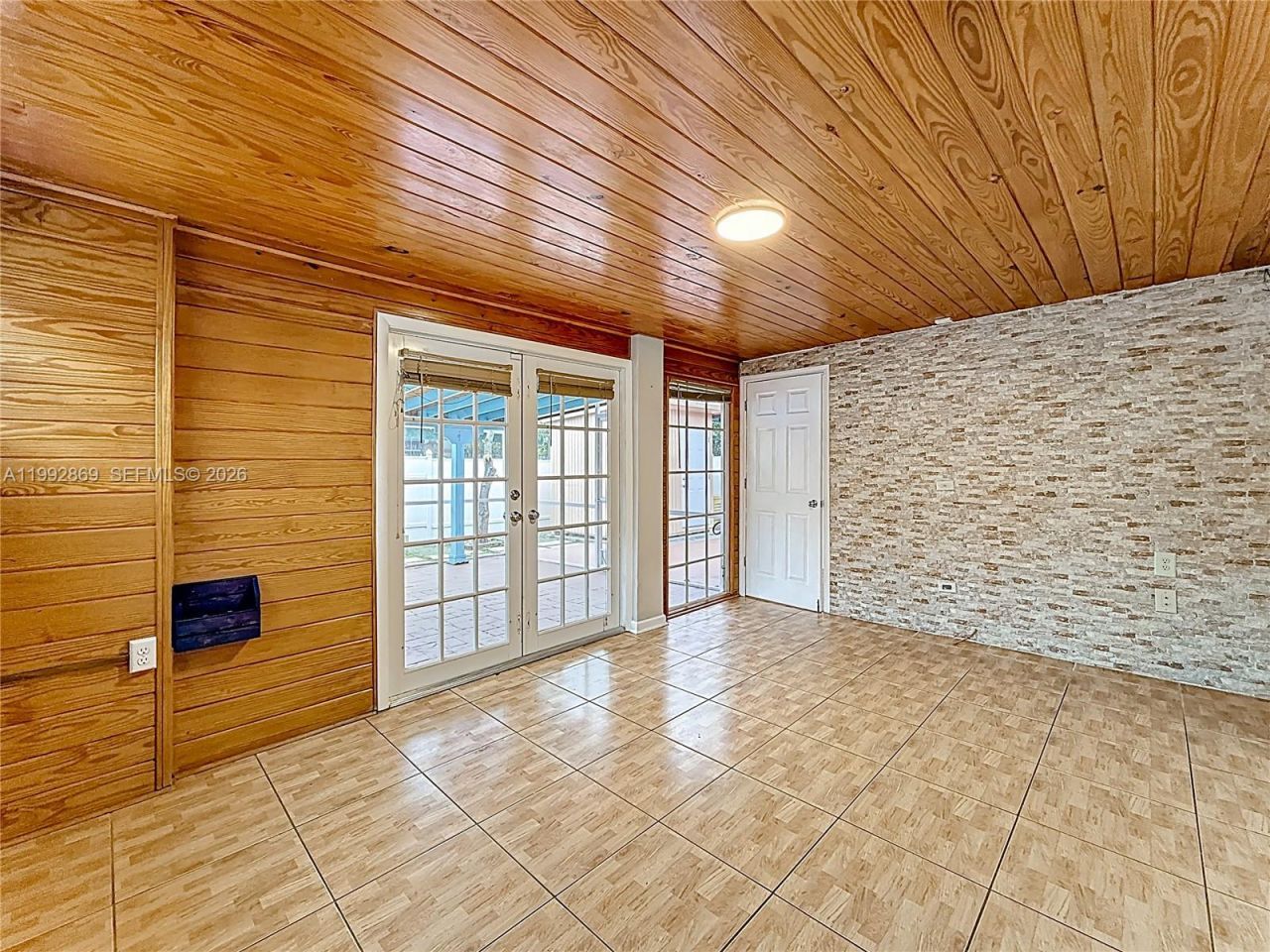 1163 NW 134th Pl, Miami, FL 33182 Photo