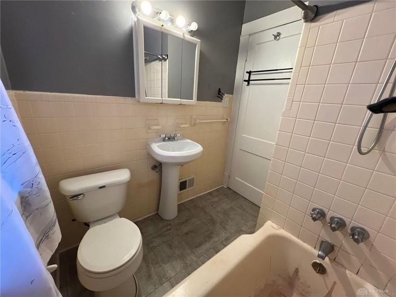 2929 Wayland Avenue, Dayton, OH 45420 Photo 38