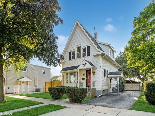 4038 Grove Avenue, Brookfield, IL 60513