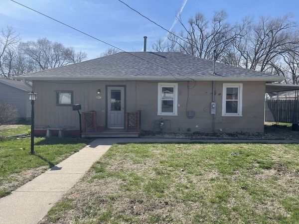 1324 Mary Avenue , Rock Falls, IL 61071