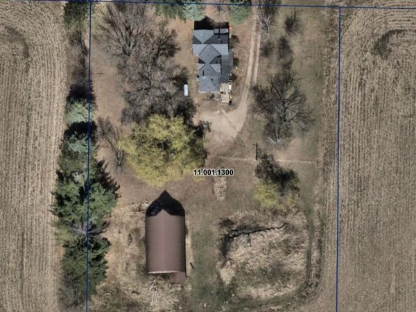 4528 415th Avenue NE, Braham, MN 55006
