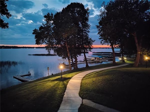 2520 Le Homme Dieu Heights NE, Unit 3, Alexandria, MN 56308