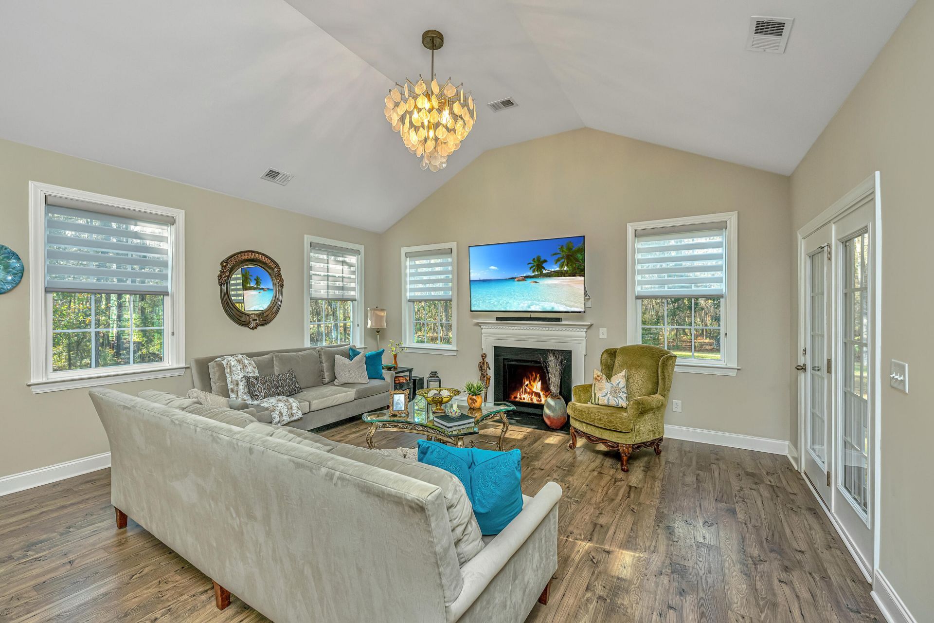 2160 Nicholas David Path Photo 28