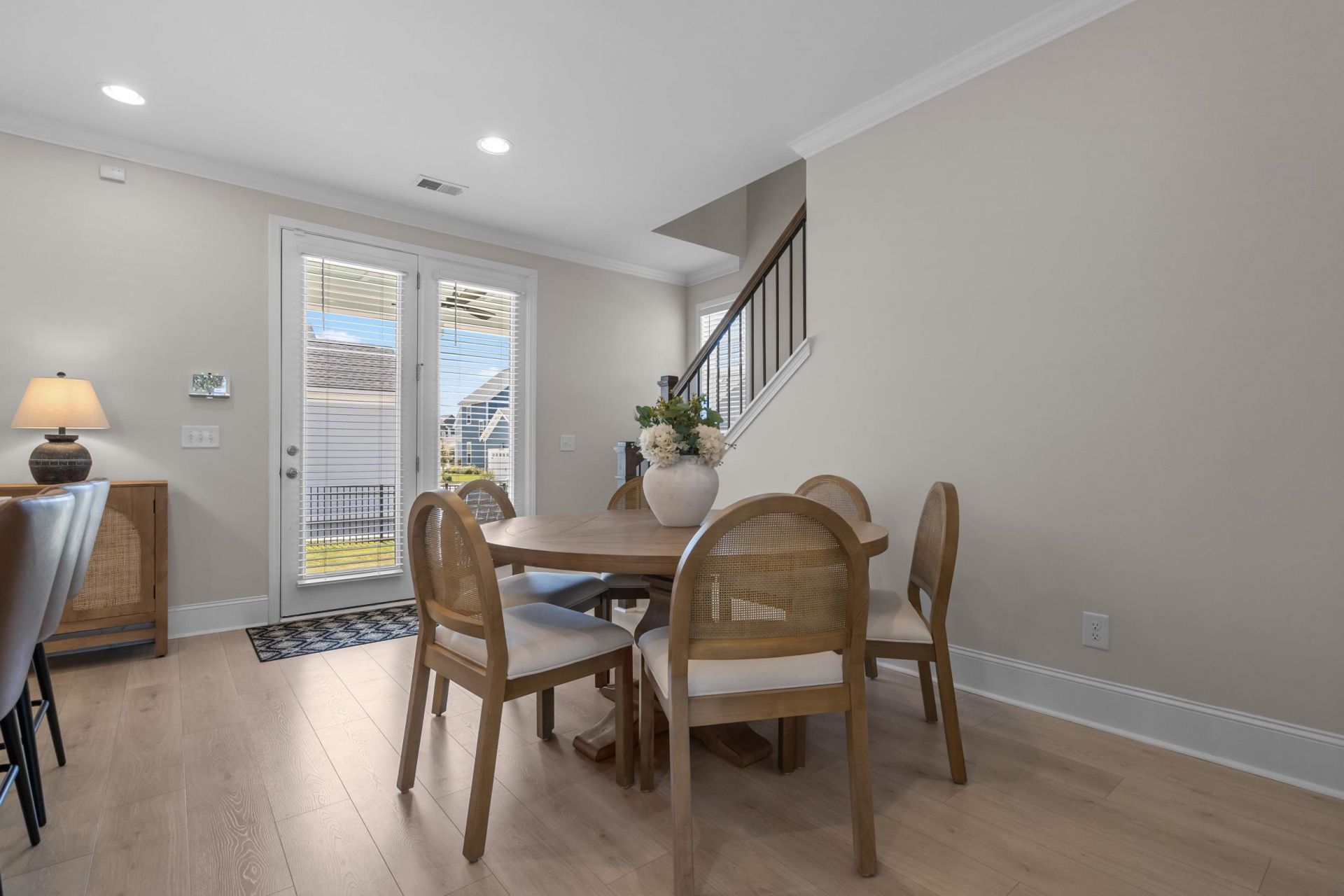 222 Delano Way Photo 17