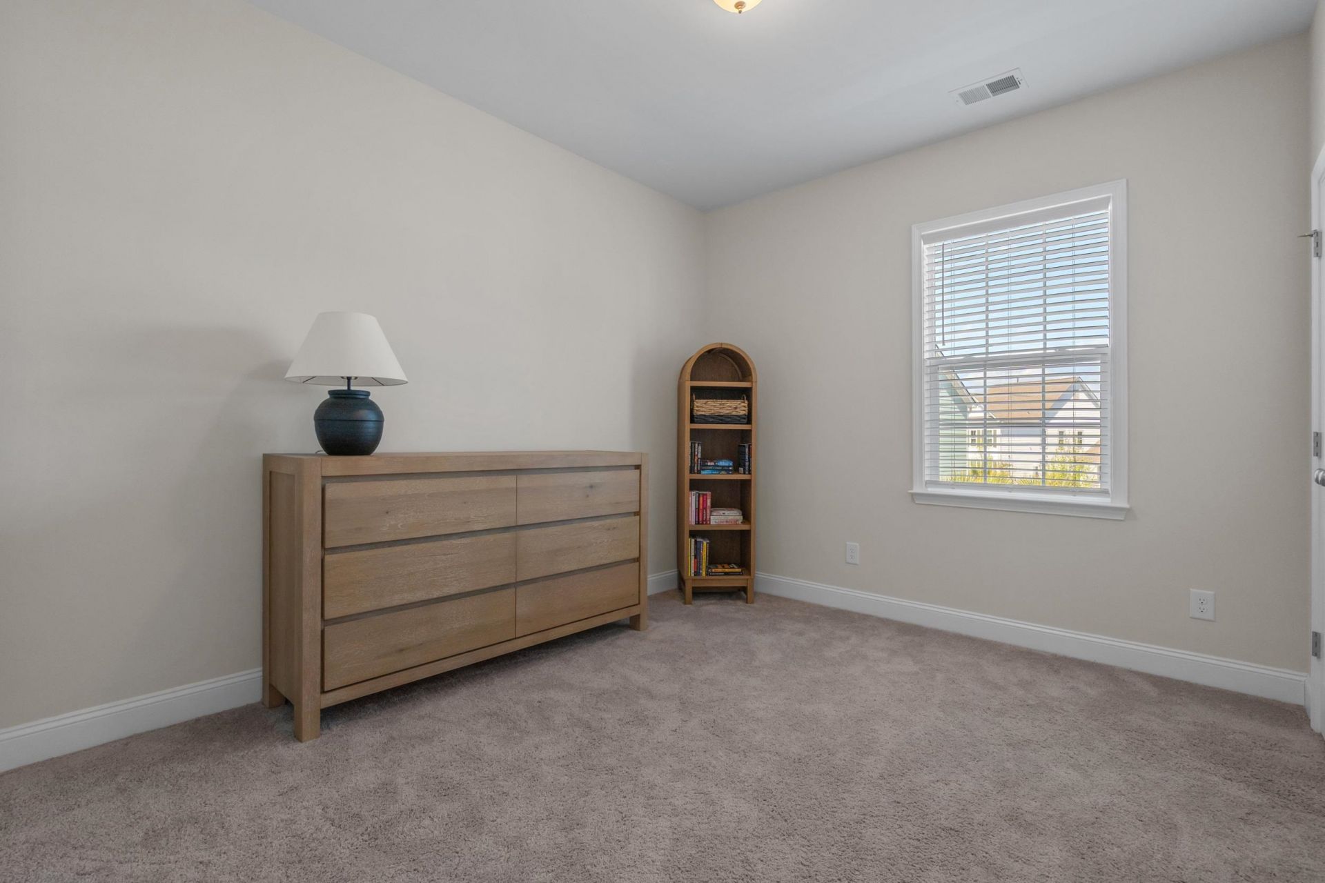 222 Delano Way Photo 26