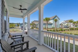 222 Delano Way photo 4