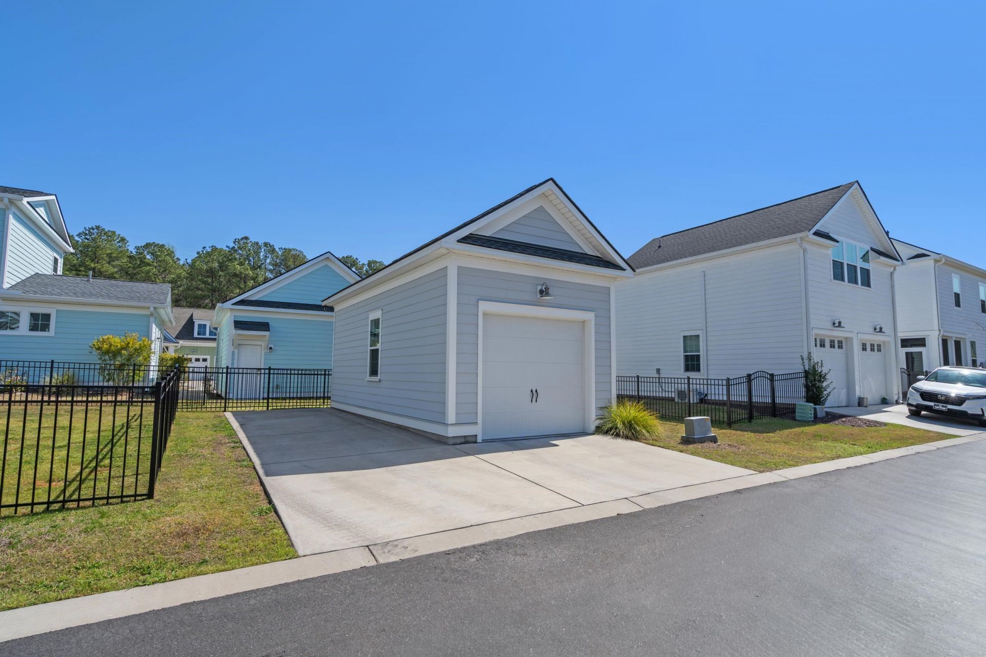 222 Delano Way Photo 35
