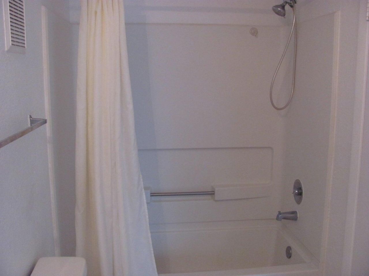 815 W Boynton Beach Boulevard, Unit 2-106, Boynton Beach, FL 33426 Photo