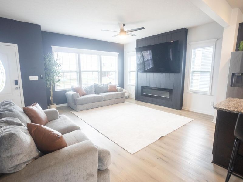 1129 Stratford Way, London, OH 43140 Photo 5