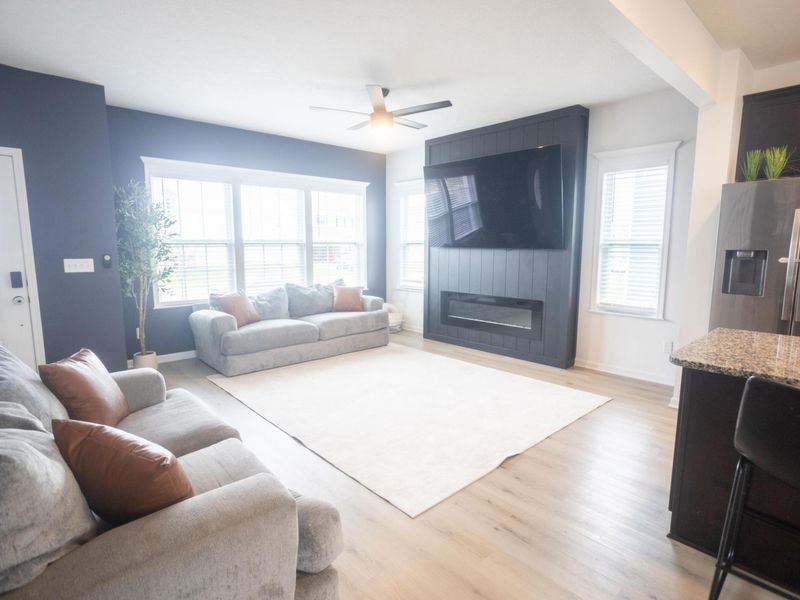 1129 Stratford Way, London, OH 43140 Photo 6