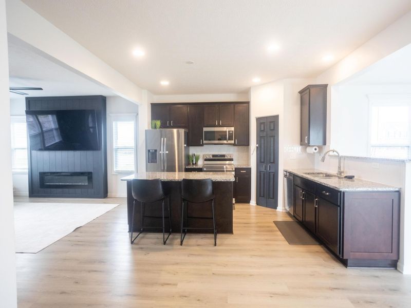 1129 Stratford Way, London, OH 43140 Photo 8