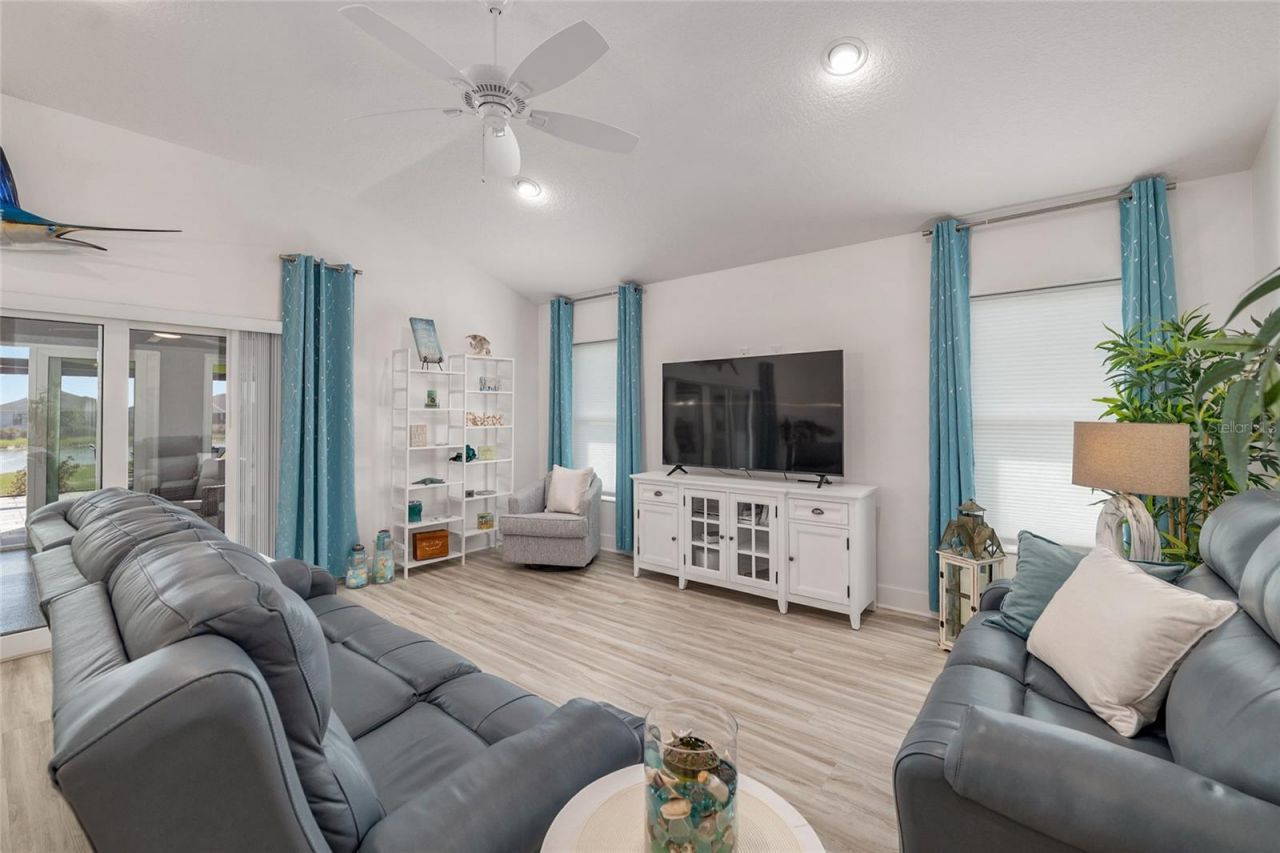 1659 Mcmurtrie Loop, The Villages, FL 34762 Photo