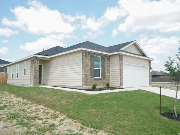 1320 Atticus Ave, New Braunfels, TX 78130