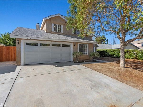 4554 Moonraker Road, Palmdale, CA 93552