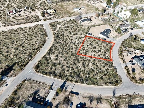 724 Stanley Street, Lucerne Valley, CA 92356