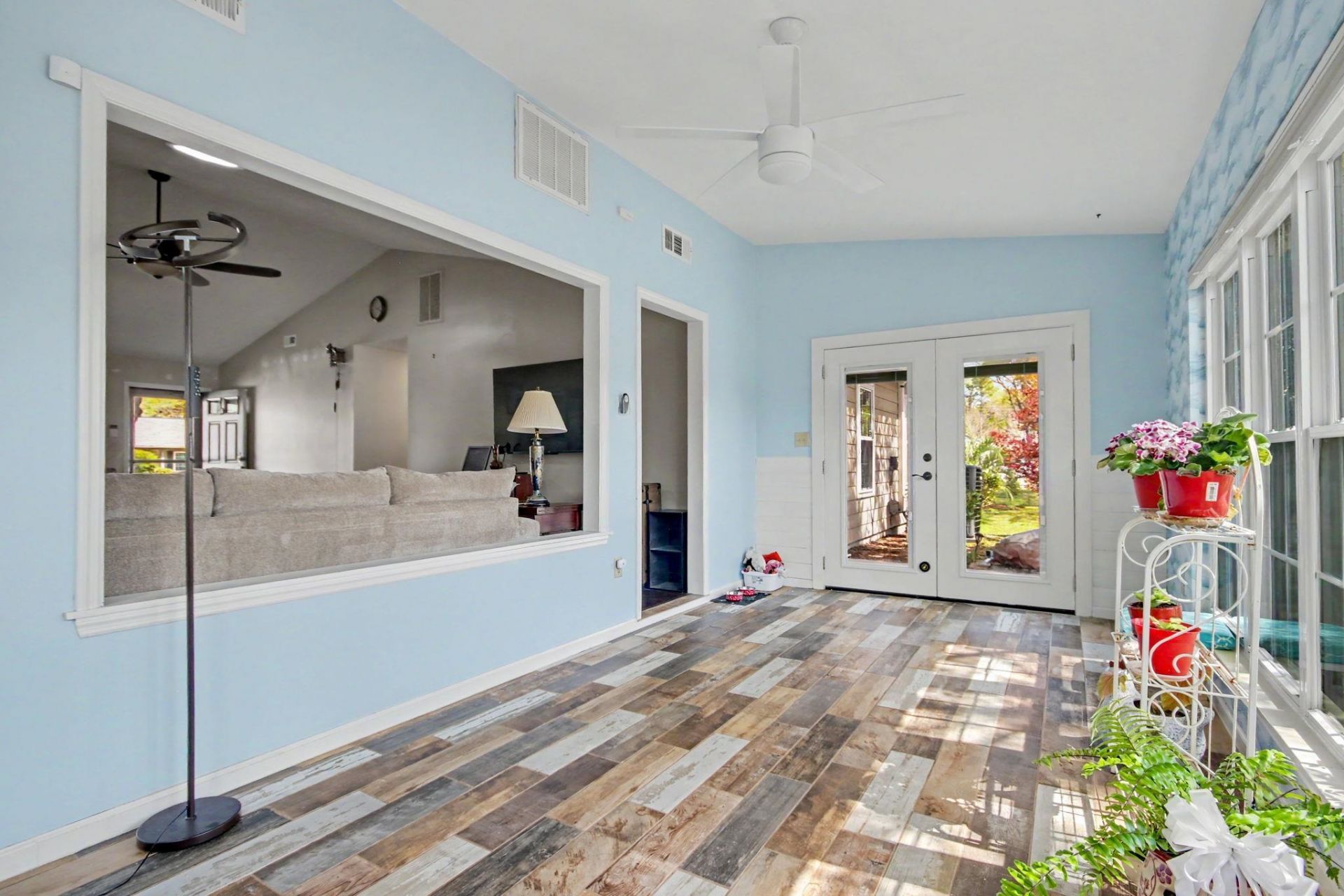 607 Bluebird Ln. Photo 16