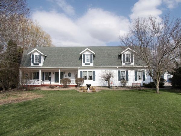 5435 S 550 E, Wolcottville, IN 46795