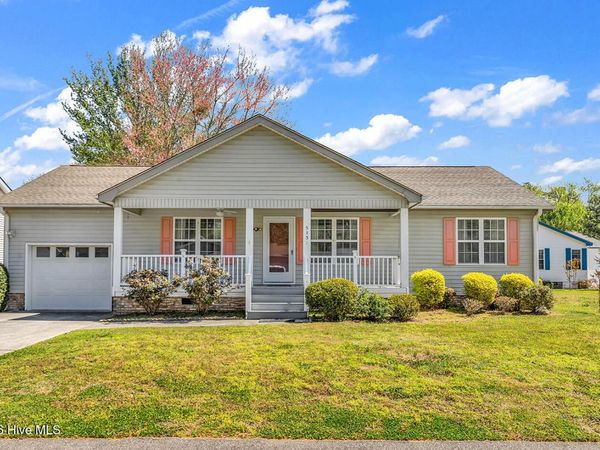 513 Crooked Pine Place SW, Calabash, NC 28467