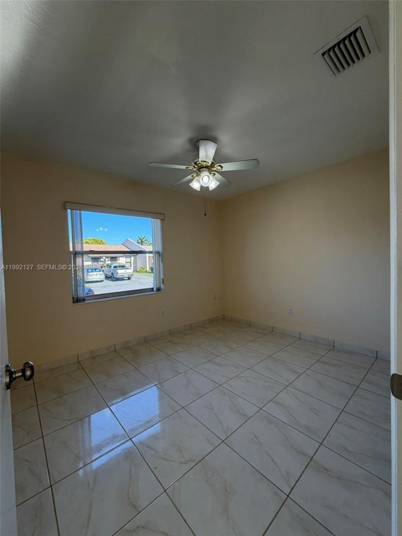 11938 SW 122nd Ct , Miami, FL 33186 Photo