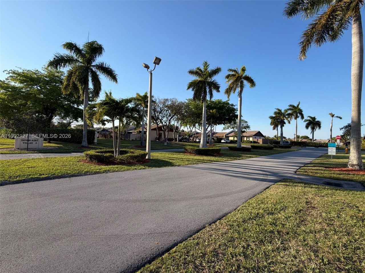 11938 SW 122nd Ct , Miami, FL 33186 Photo