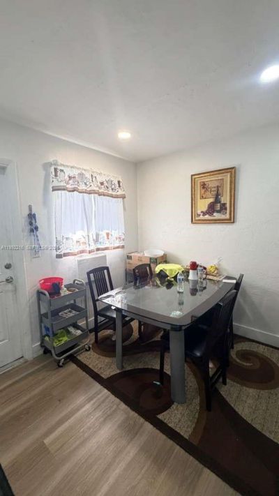 673 W 30th St, Unit 671, Hialeah, FL 33012 Photo