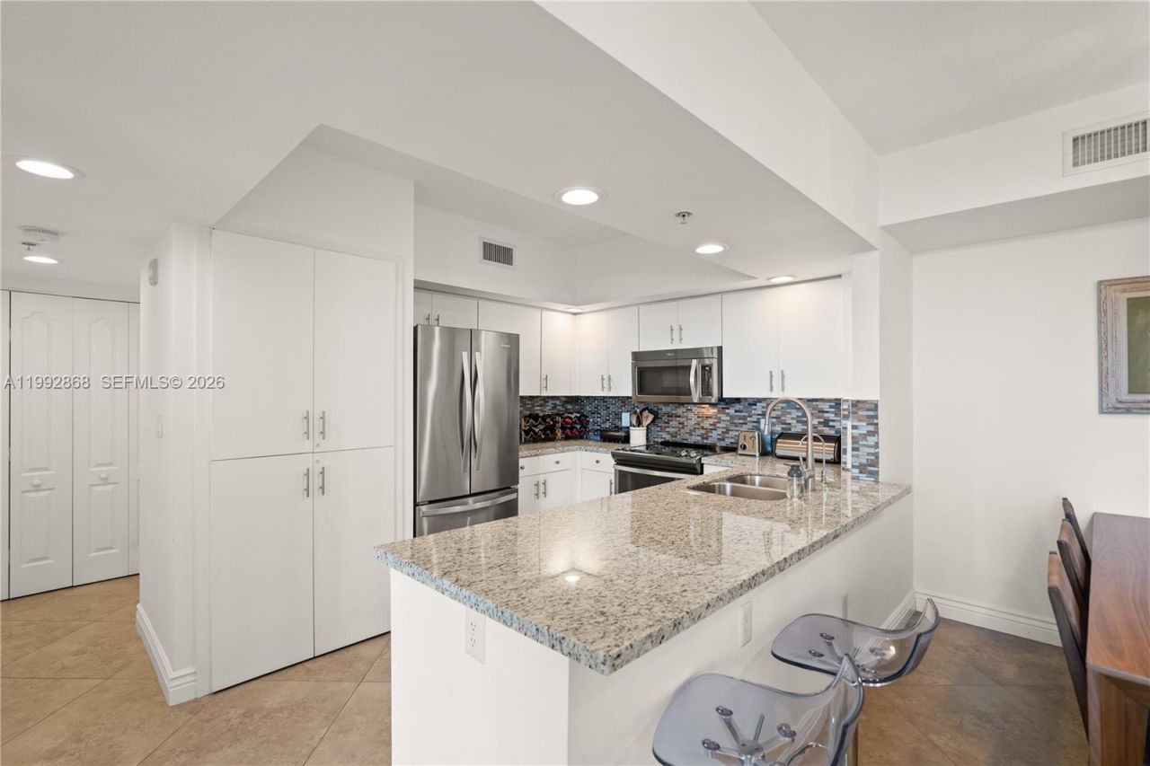 Please Call For Address, Unit 718, Fort Lauderdale, FL 33301 Photo