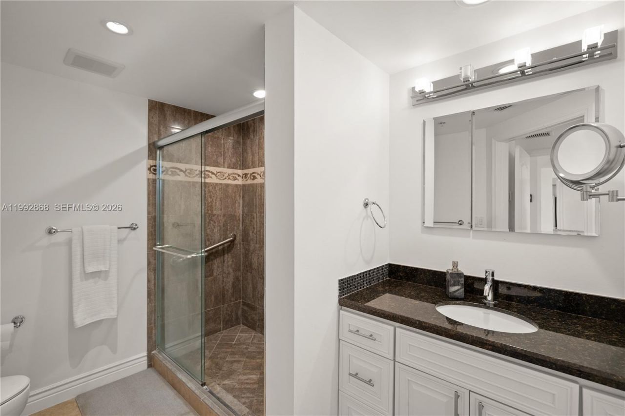 Please Call For Address, Unit 718, Fort Lauderdale, FL 33301 Photo