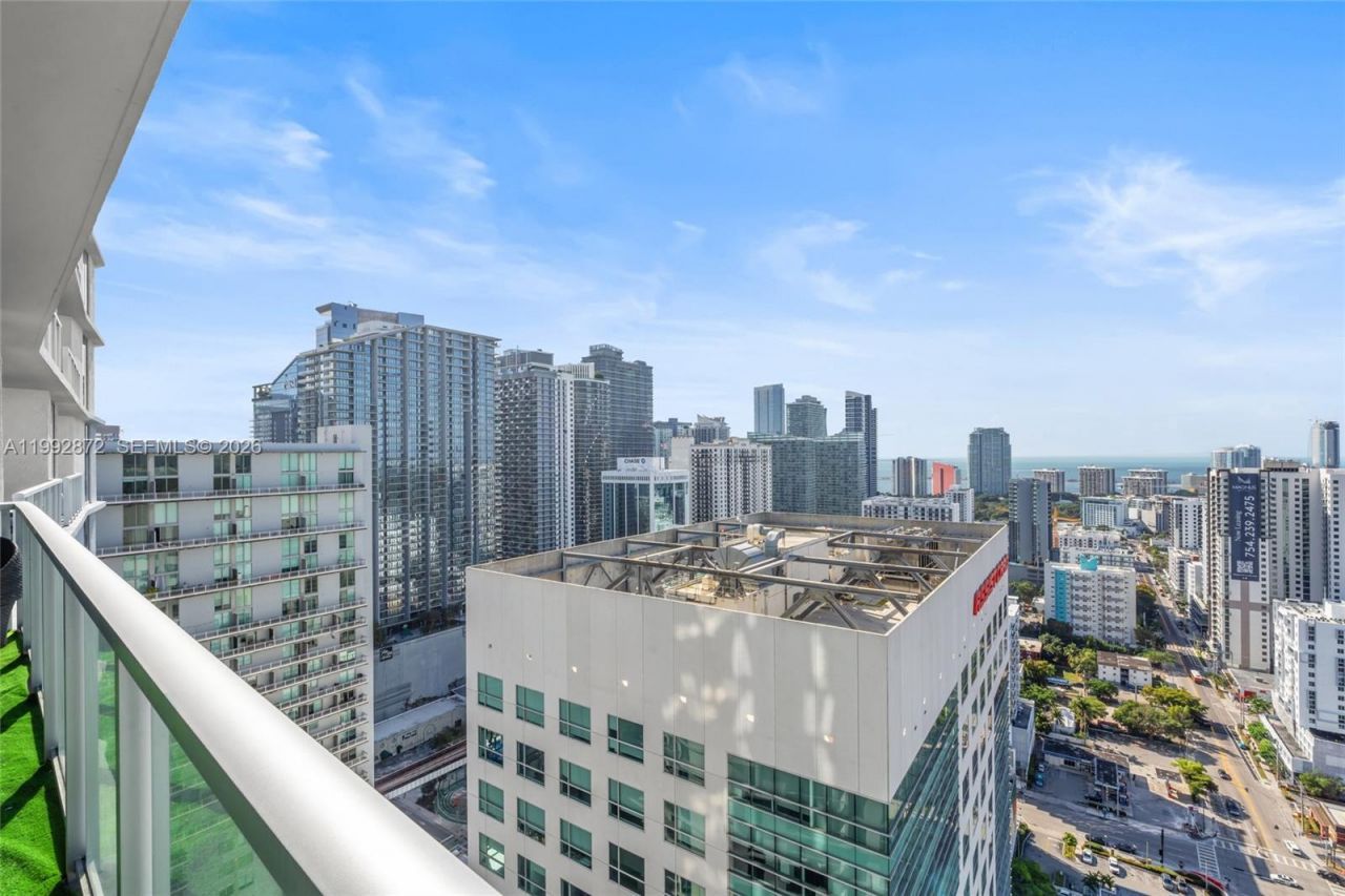 185 SW 7th St, Unit 3414, Miami, FL 33130 Photo