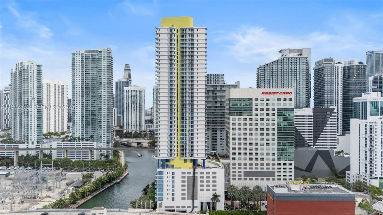 185 SW 7th St, Unit 3414, Miami, FL 33130 Photo