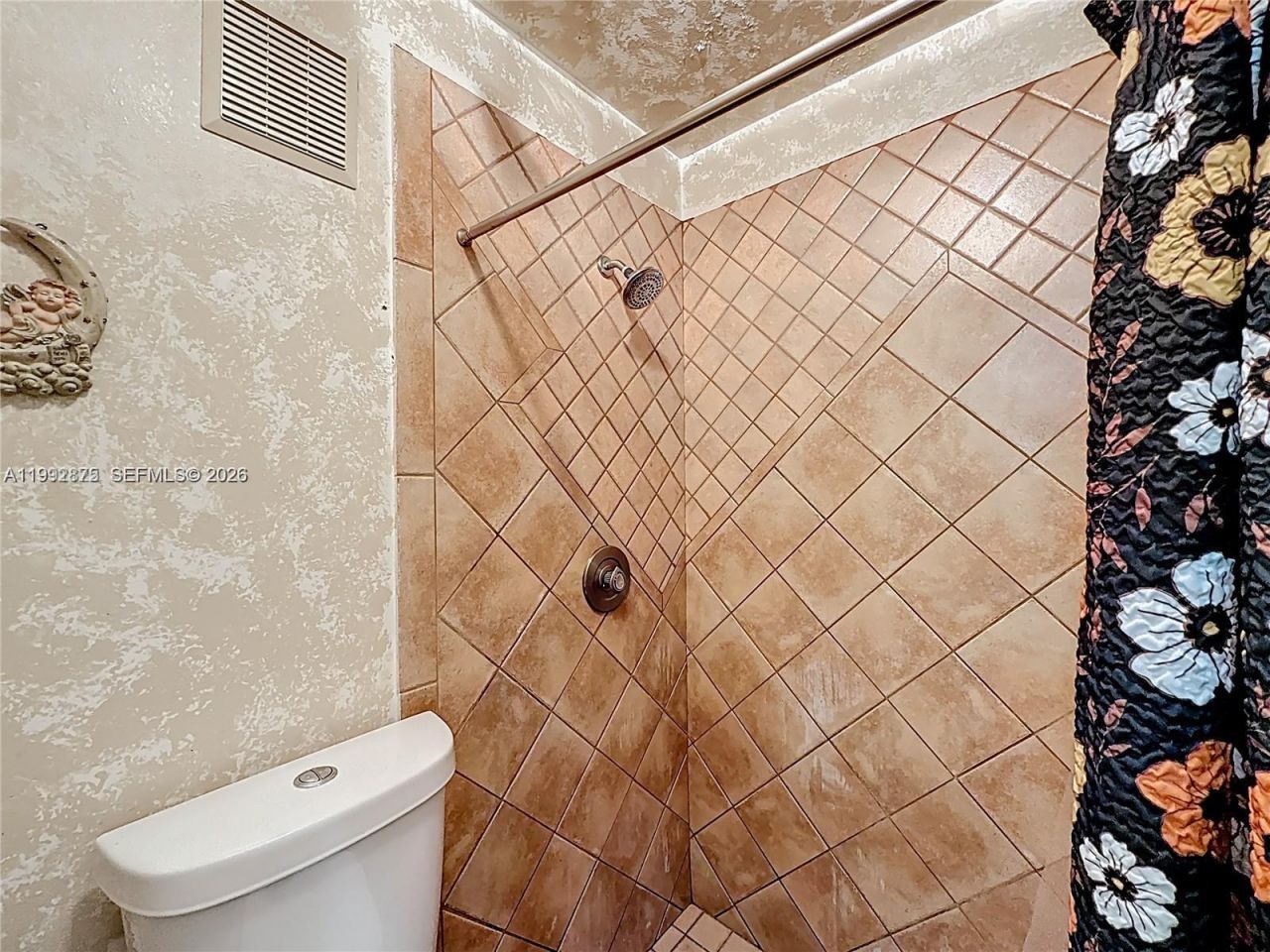 6722 NW 192nd Ln, Hialeah, FL 33015 Photo