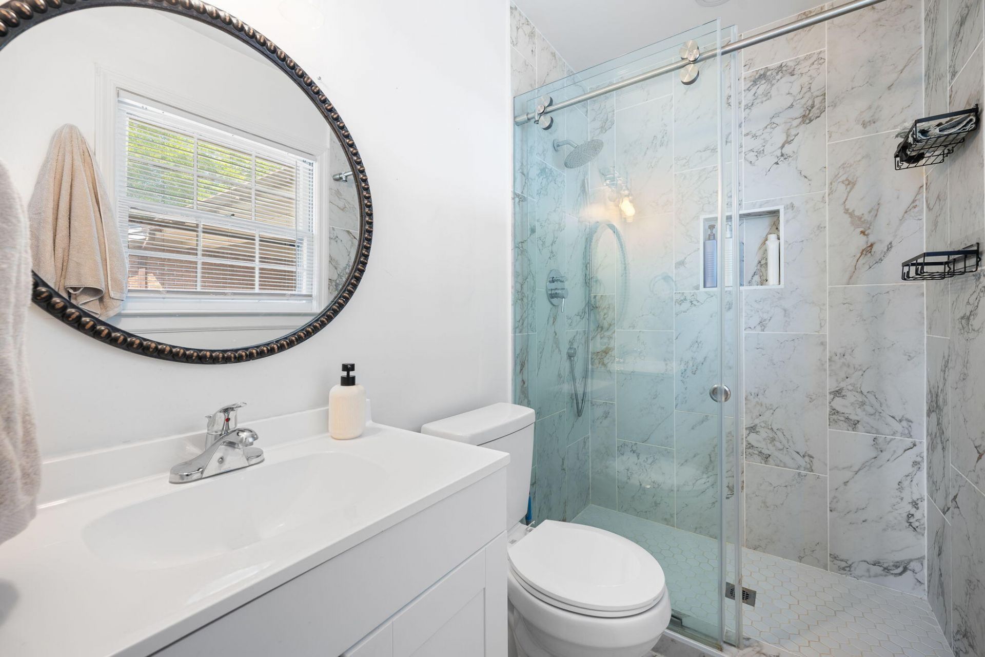 5325 Helene Drive Photo 10