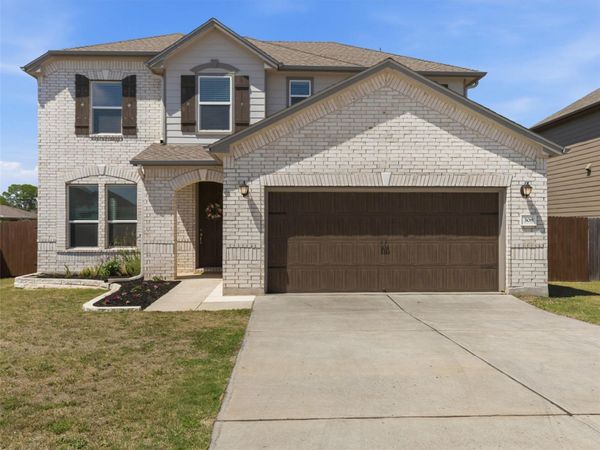 308 Linden ST , Bastrop, TX 78602