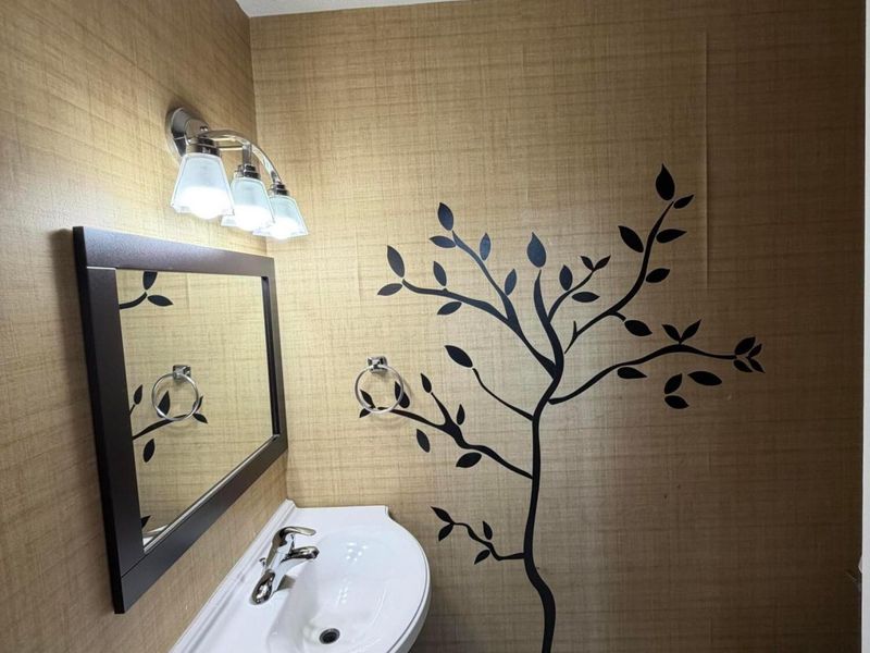 5254 Westbury Drive, Unit 14D, Columbus, OH 43228 Photo 12