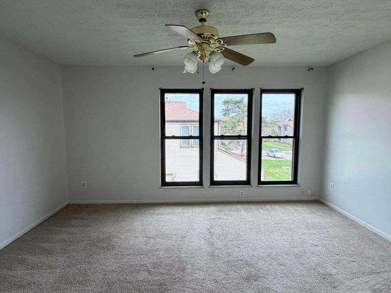 5254 Westbury Drive, Unit 14D, Columbus, OH 43228 Photo 26